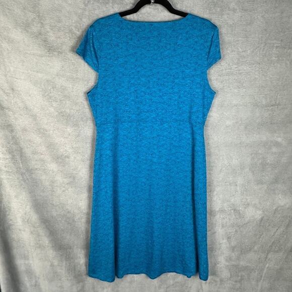 Toad And Co Dress Womens Large Blue Aztec Short Sleeve Outdoor Nature Hiking - Picture 7 of 12